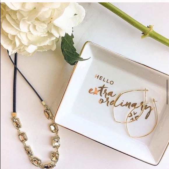 Stella & Dot | Versatile Reese Sparkle [3-in-1] Crystal+Leather Lariat N… - Picture 15 of 16